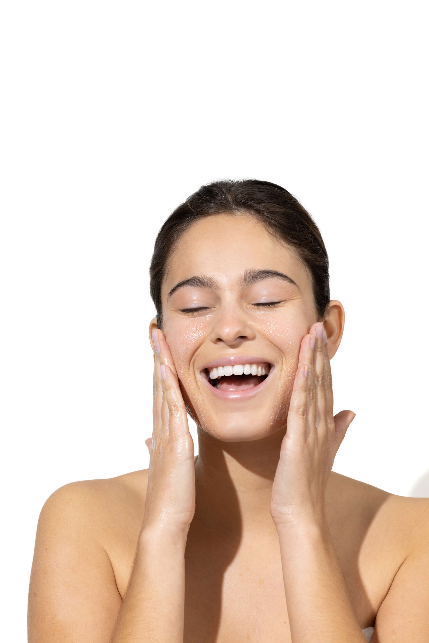 Imagen de chica sonríendo 