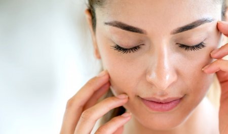 La limpieza facial profunda cuida tu piel
