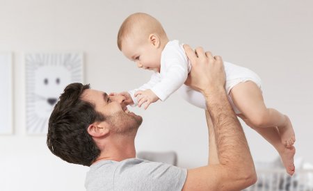 Bioderma - father and baby