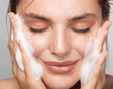 Your Skin - Woman Shower Face